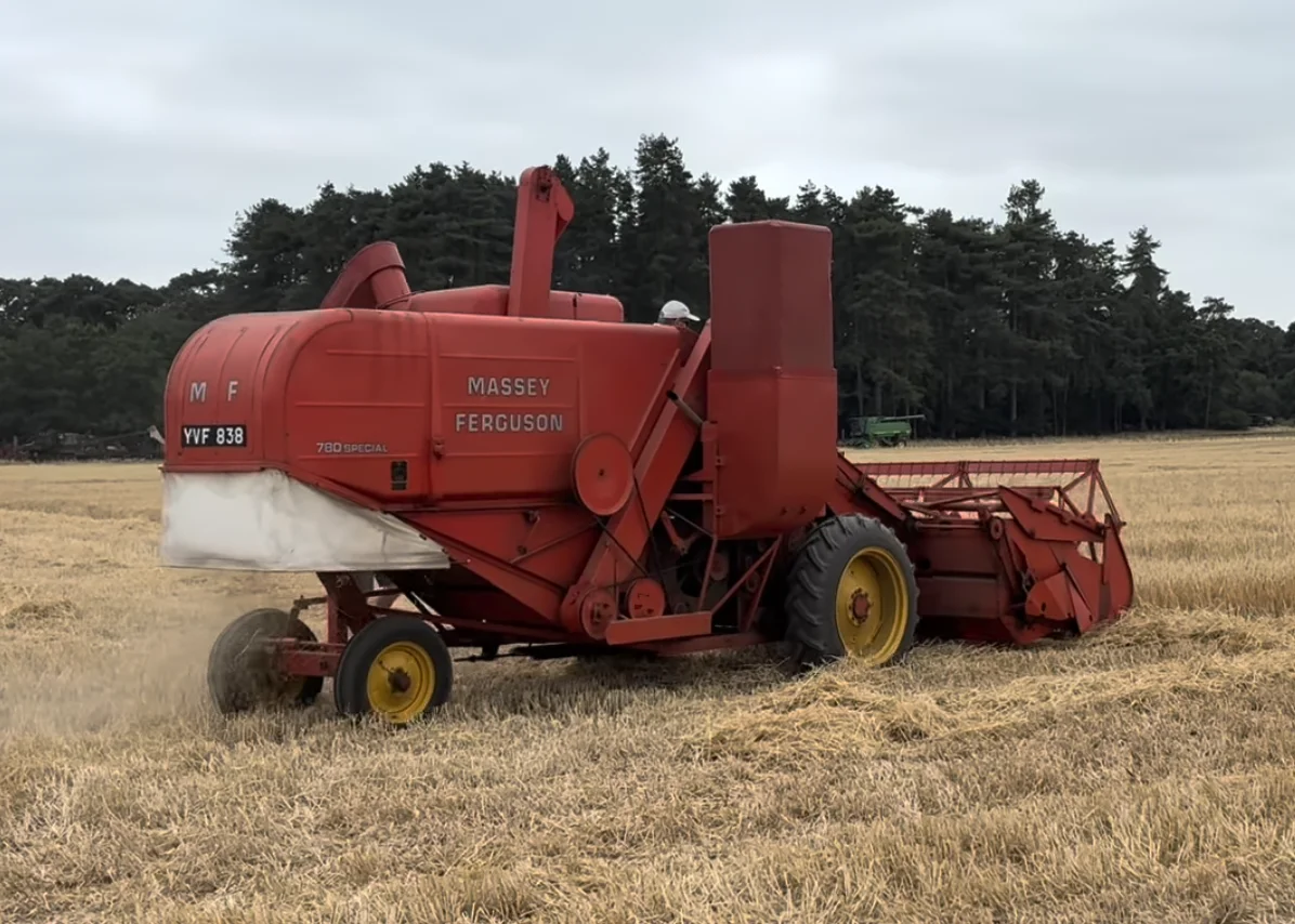 Massey Fergusson 780 Special Combine Harvester